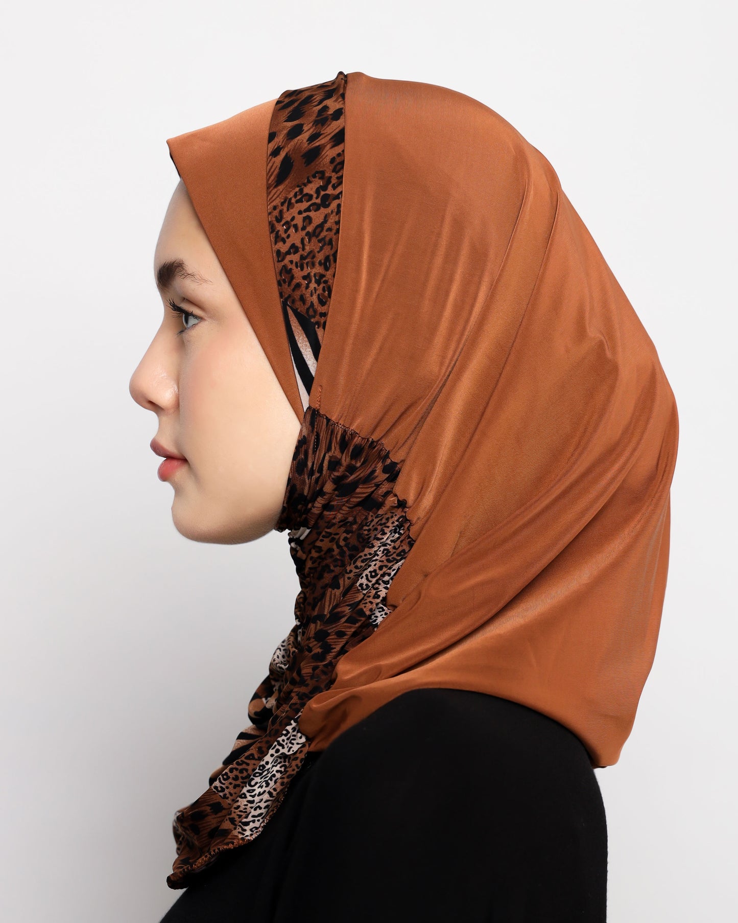 Printed Gathering Ready-made Hijab