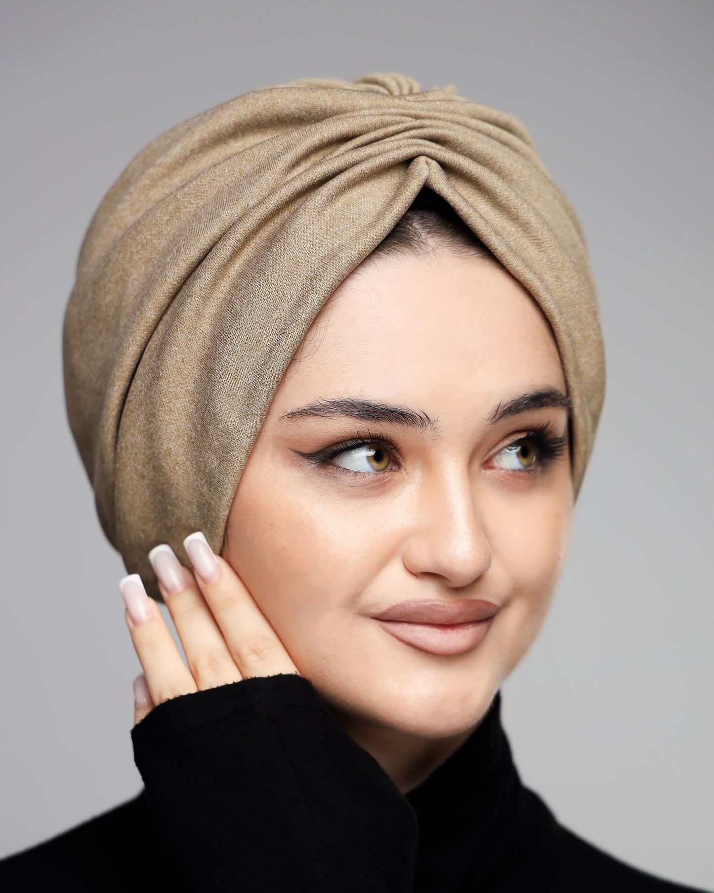 Plain Gathering Wool Turban