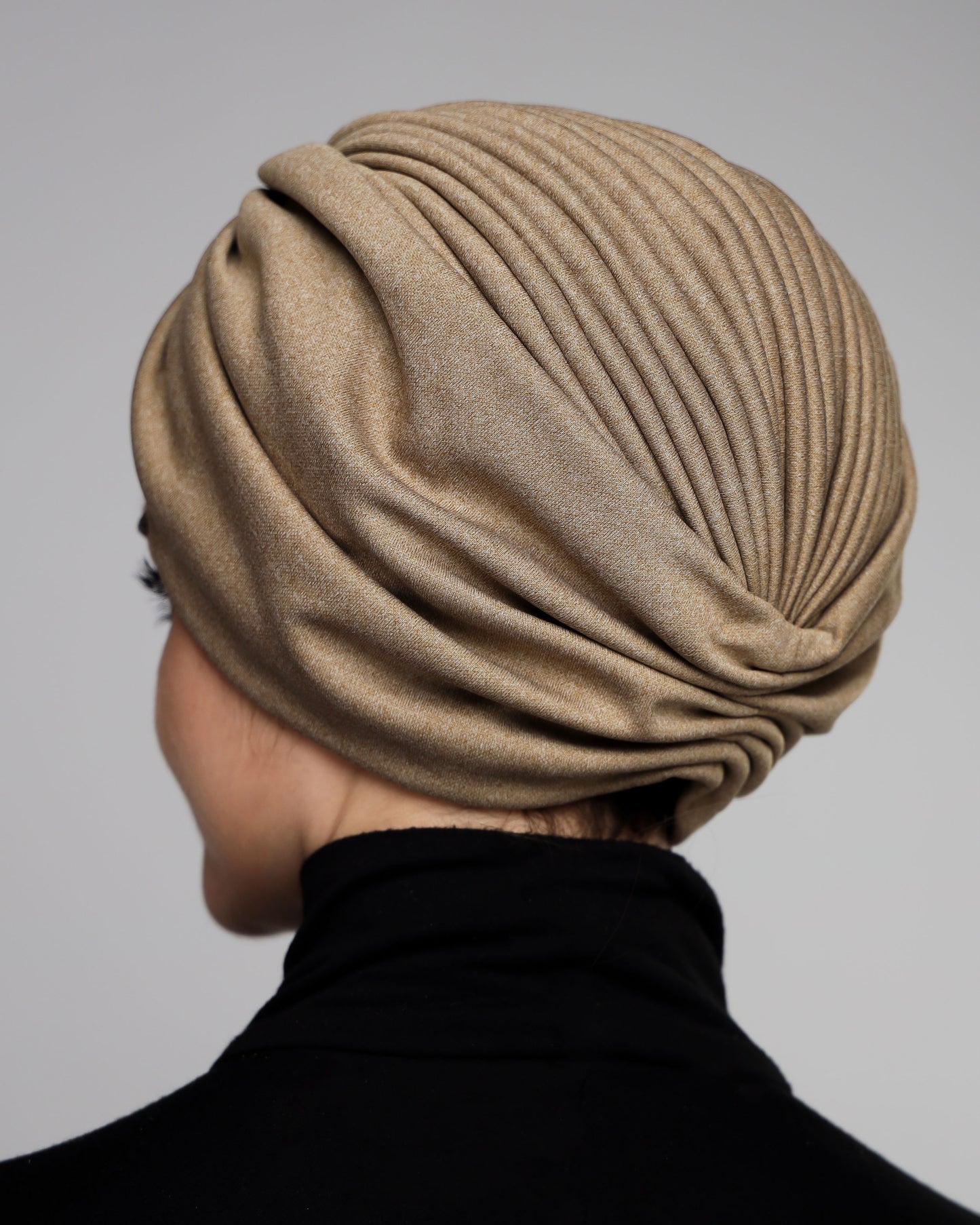 Plain Gathering Wool Turban