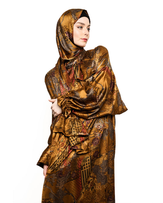 Satin Praying Suits ( Isdal )