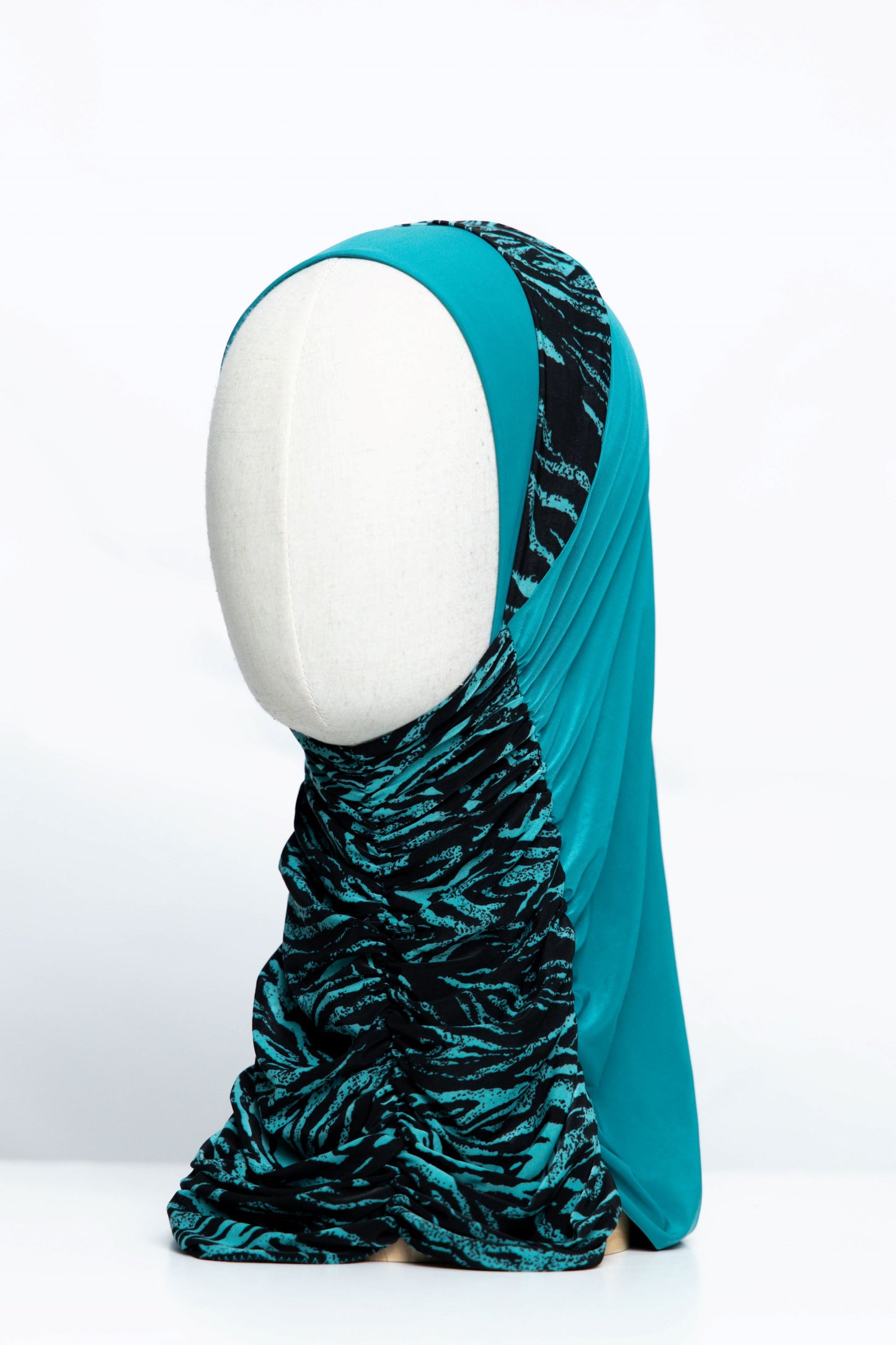 Printed Gathering Ready-made Hijab