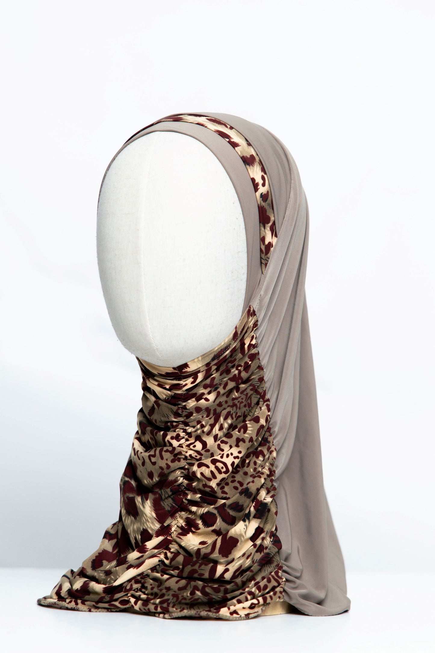 Printed Gathering Ready-made Hijab