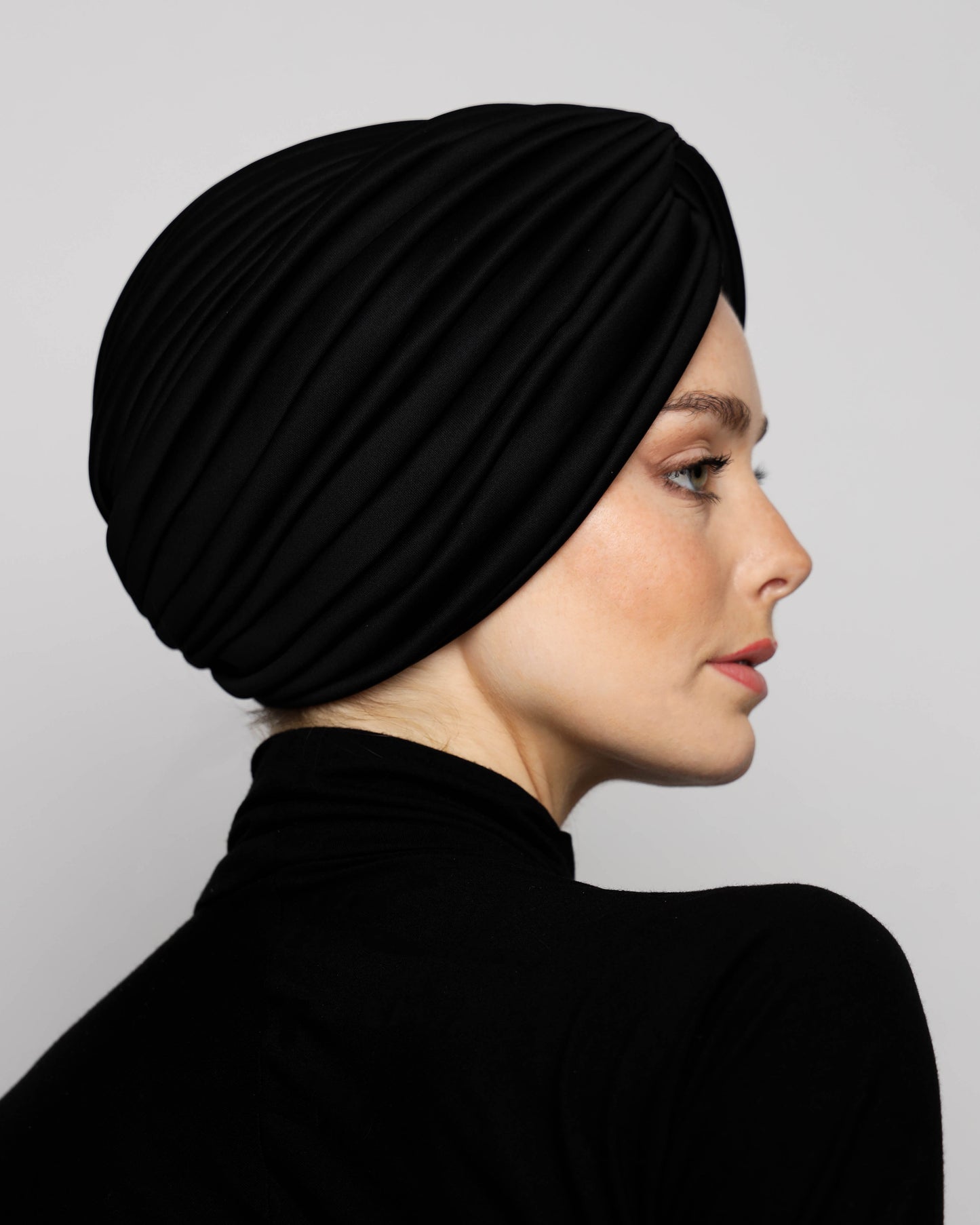 Twisted lines turban