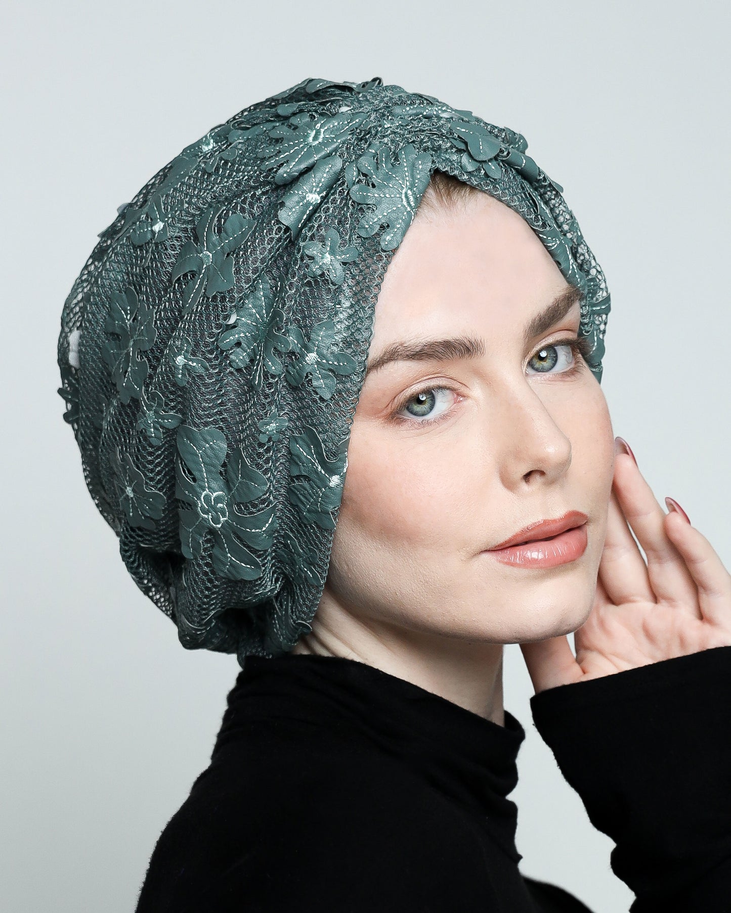 Gathering Floral Net Turban