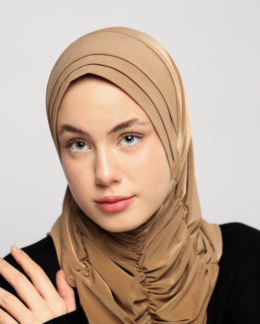 Plain Gathering Ready-made Hijab