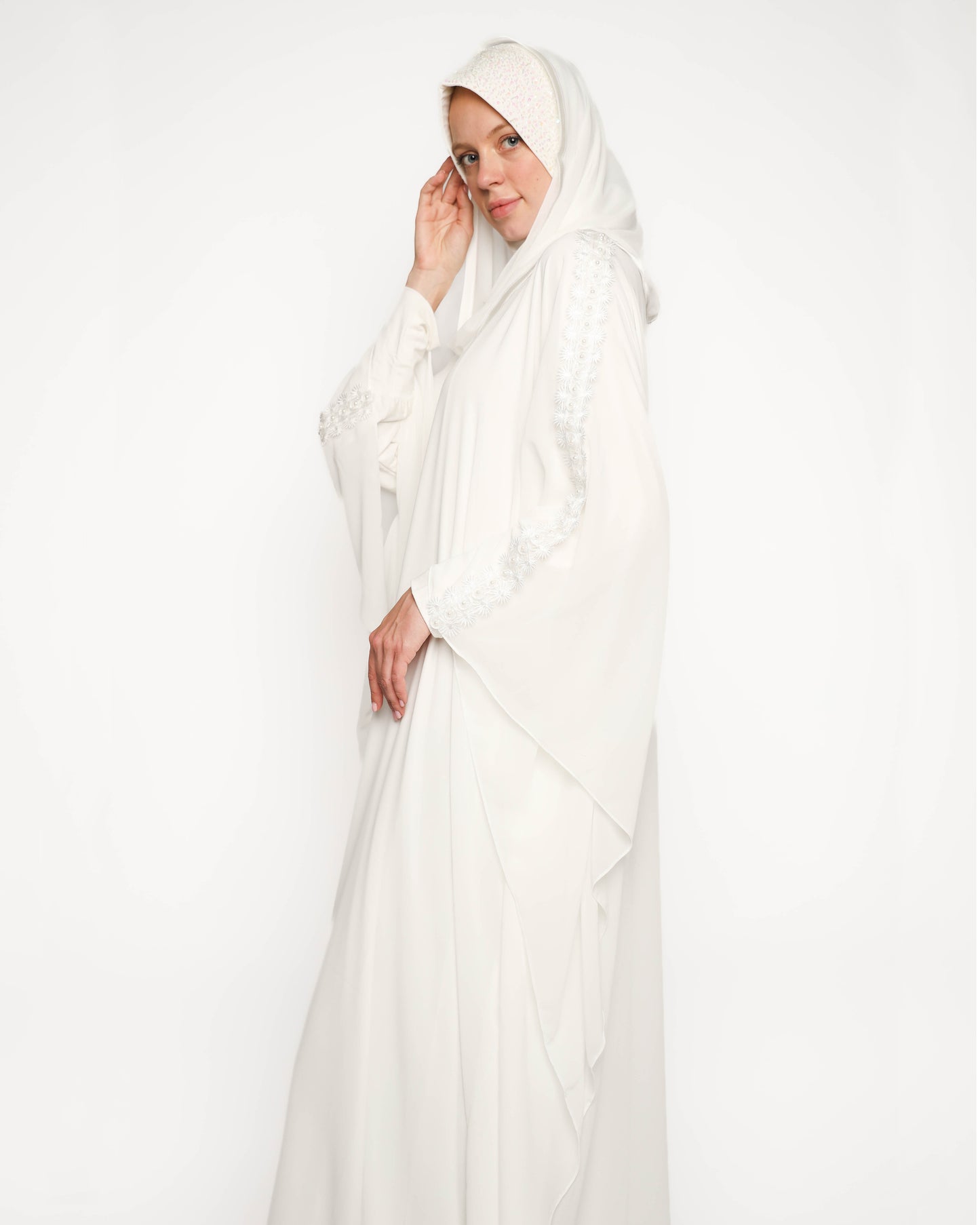 pearls flower kaftan