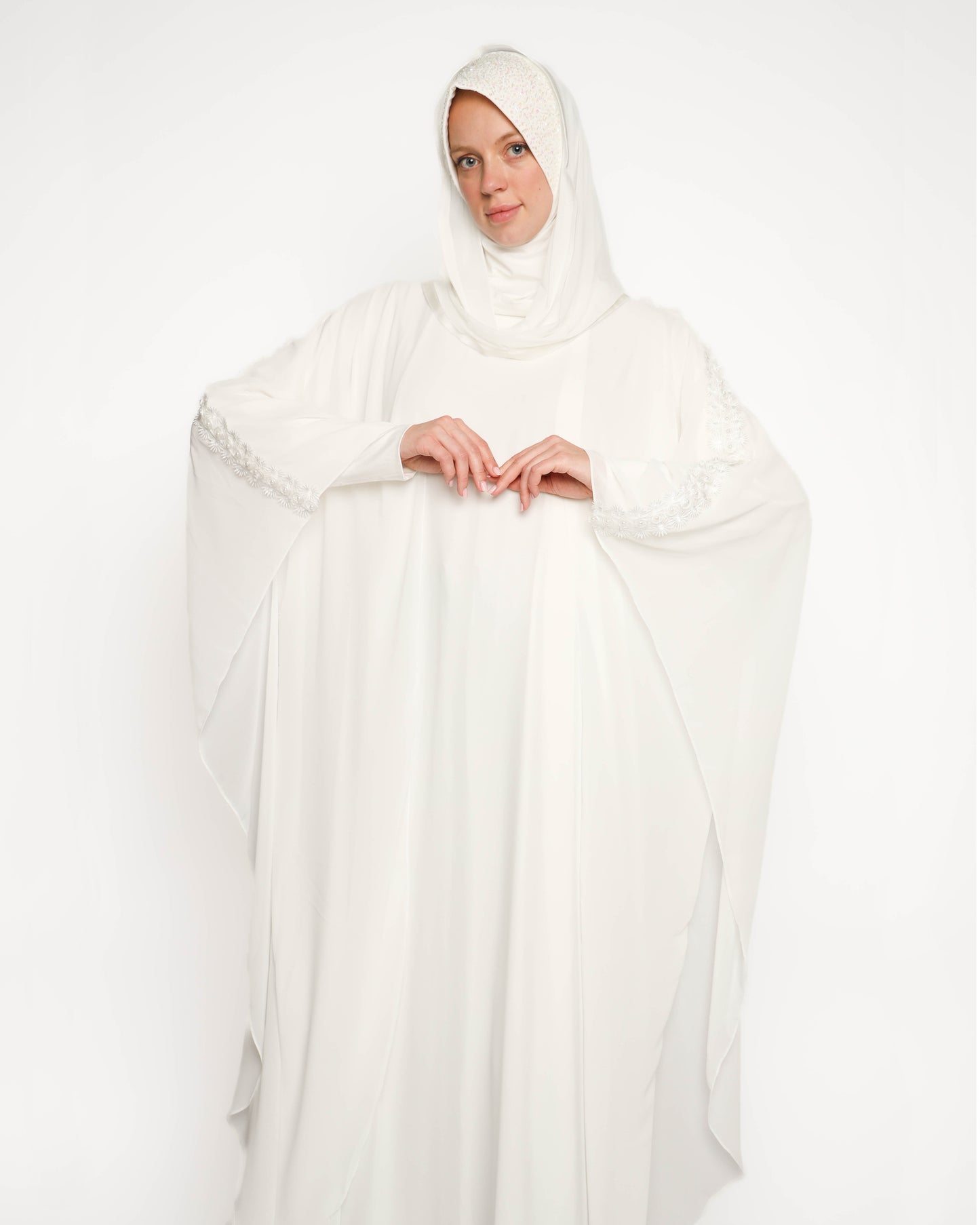 pearls flower kaftan