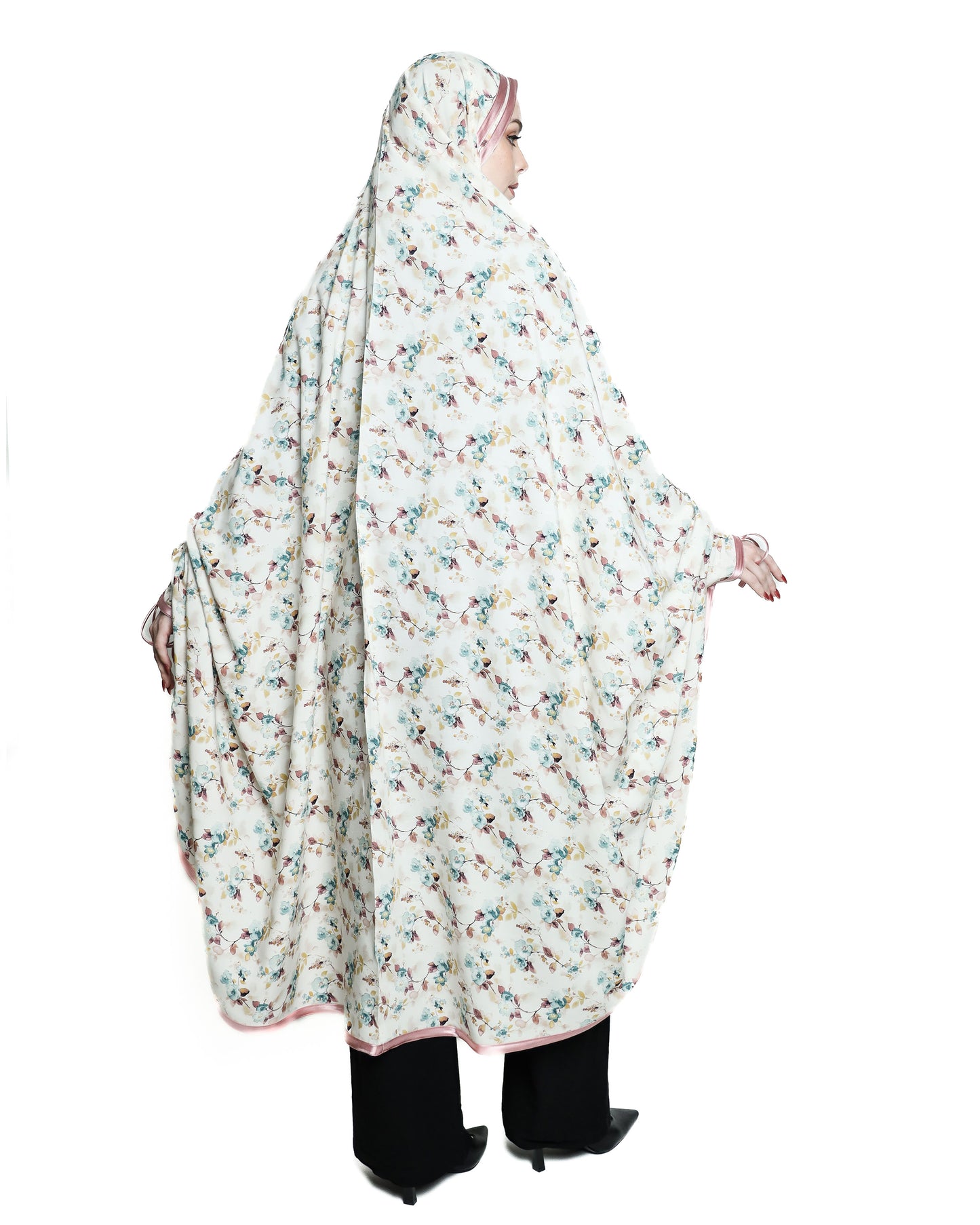 Flowers Praying Hijabs Gift Box