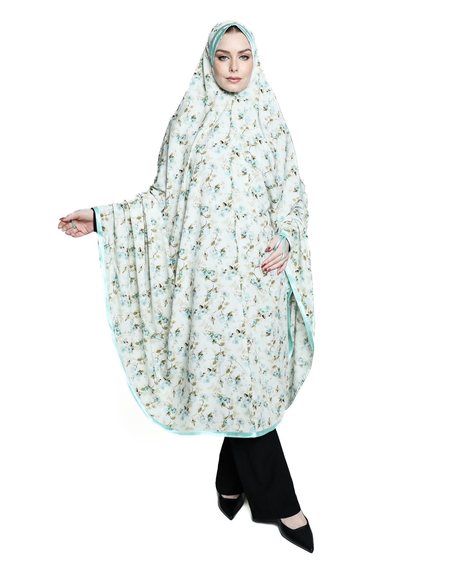 Flowers Praying Hijabs Gift Box