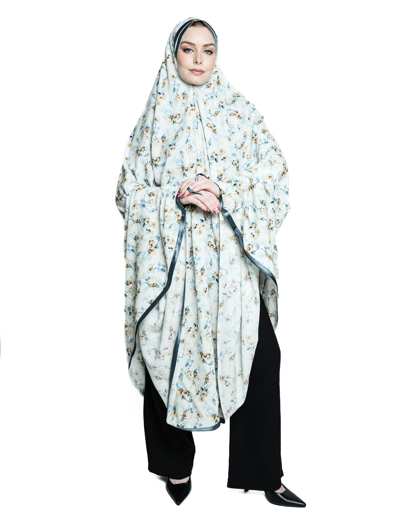 Flowers Praying Hijabs Gift Box