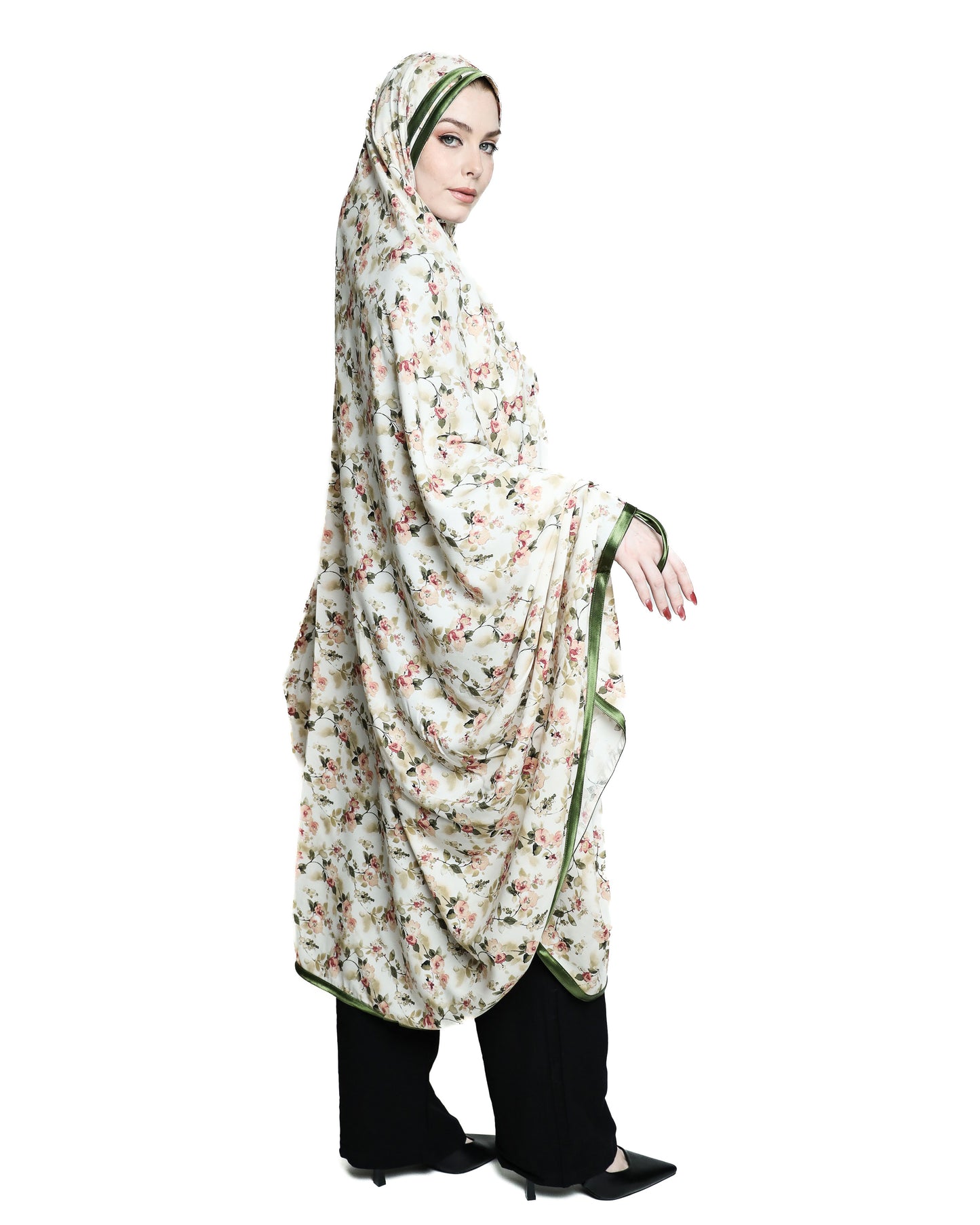 Flowers Praying Hijabs Gift Box