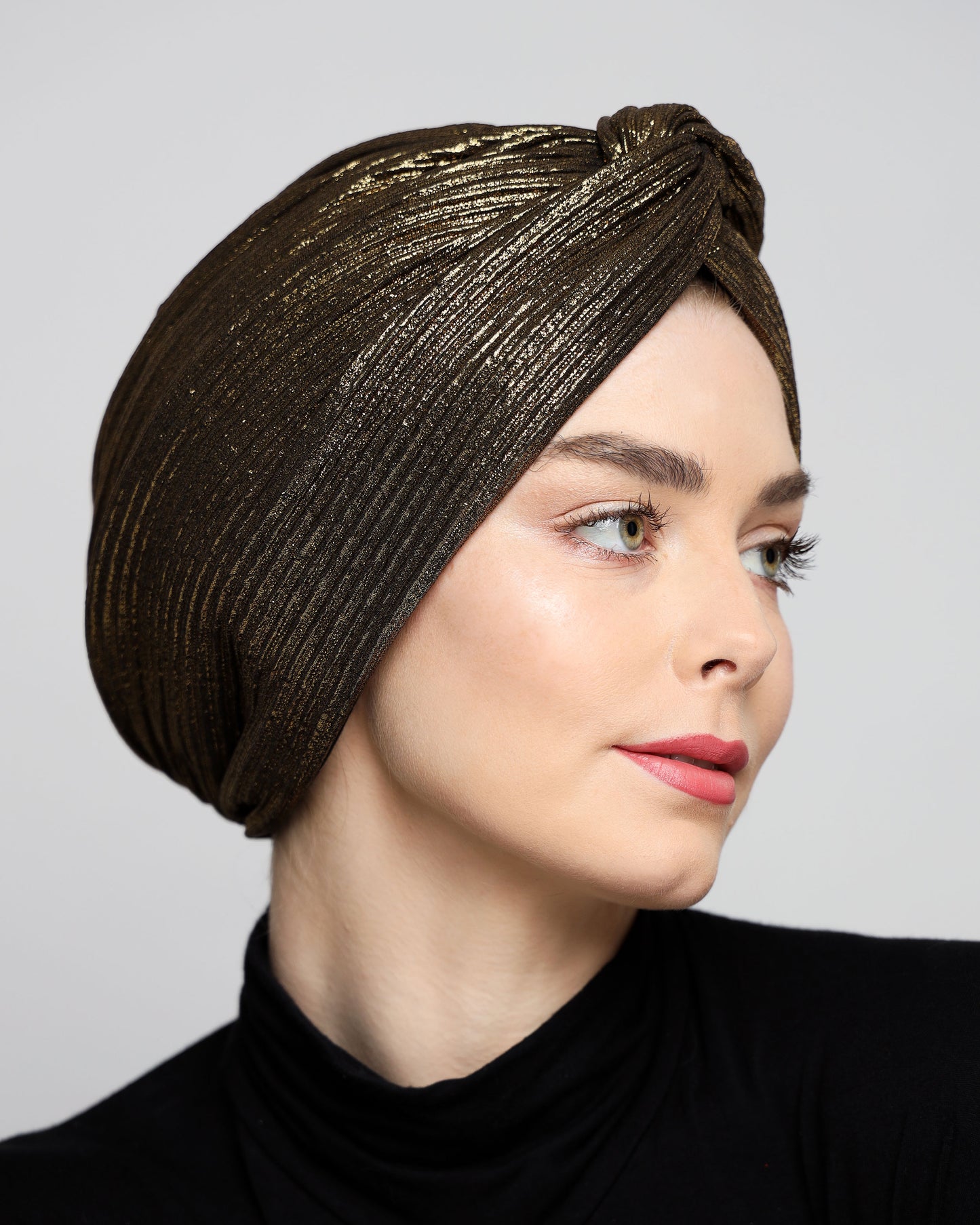 Twisted Metallic Plisse Turban