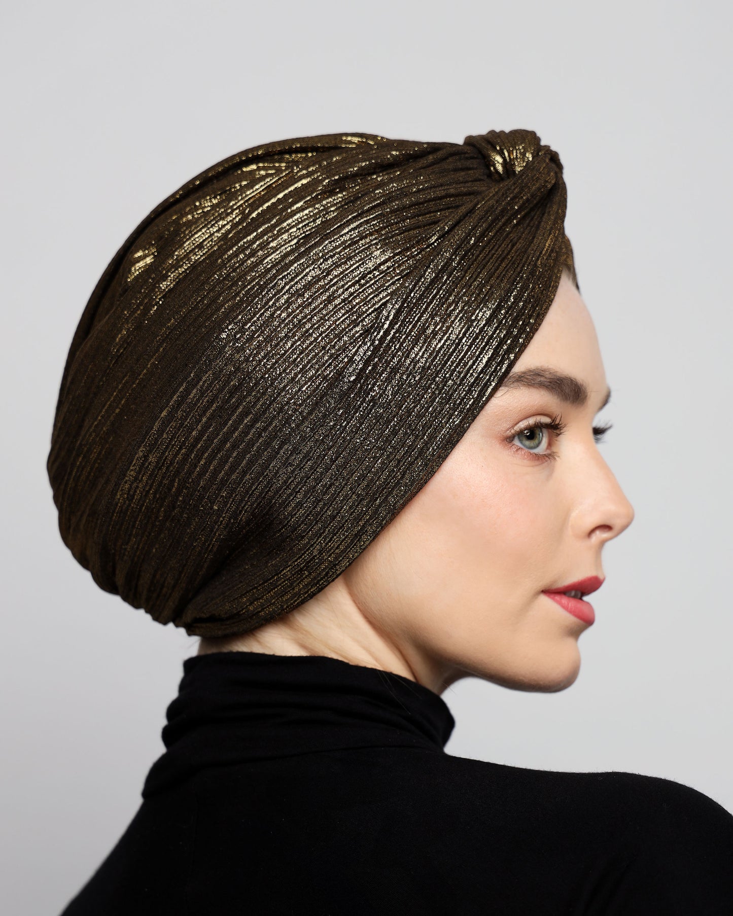 Twisted Metallic Plisse Turban