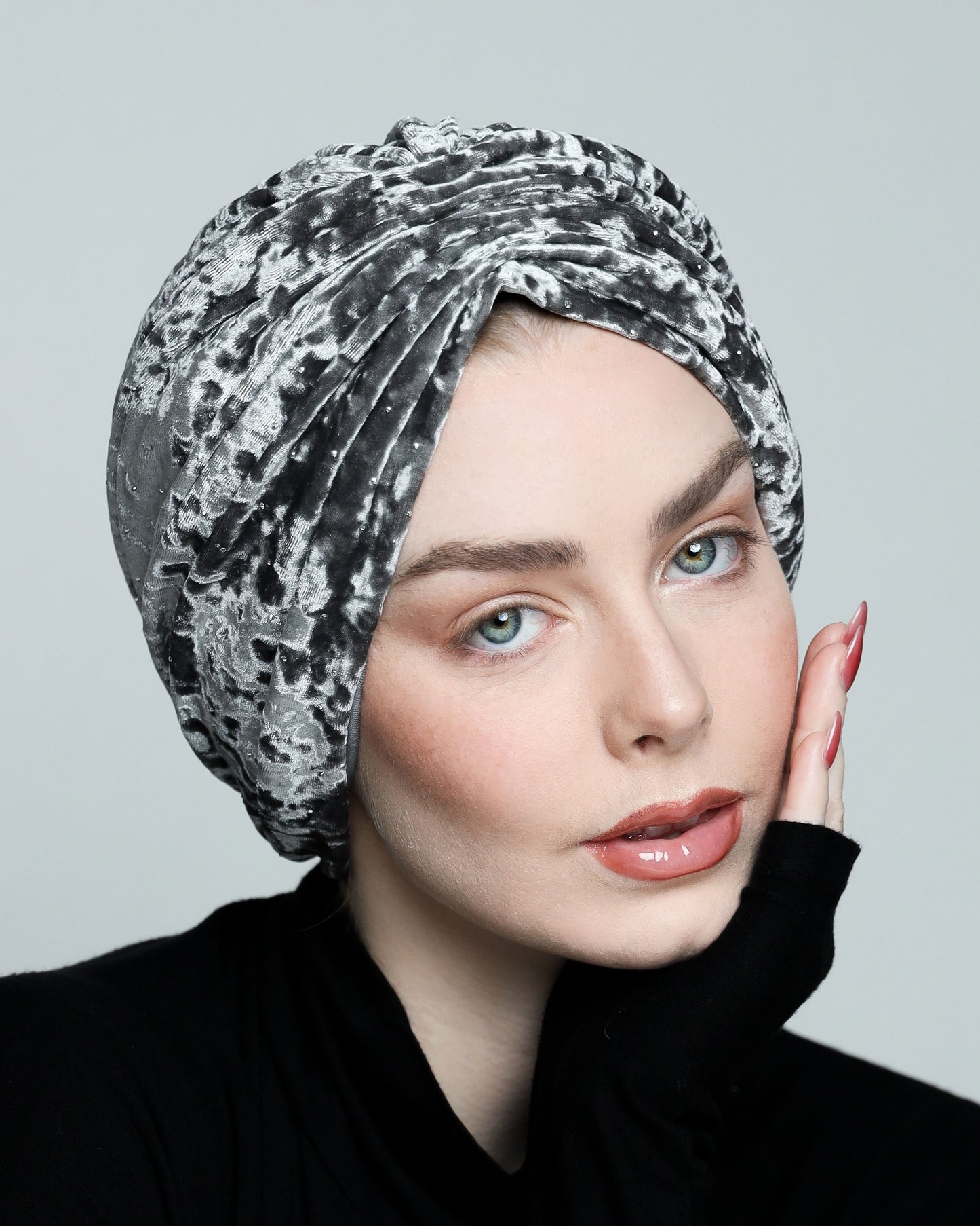 Gathering Glam Velvet Turban