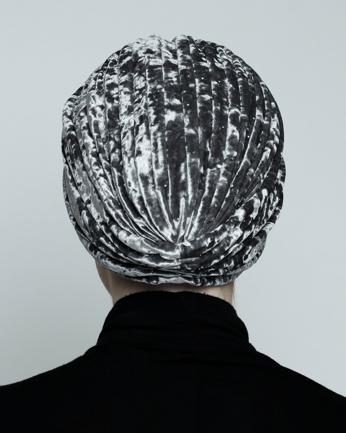Gathering Glam Velvet Turban