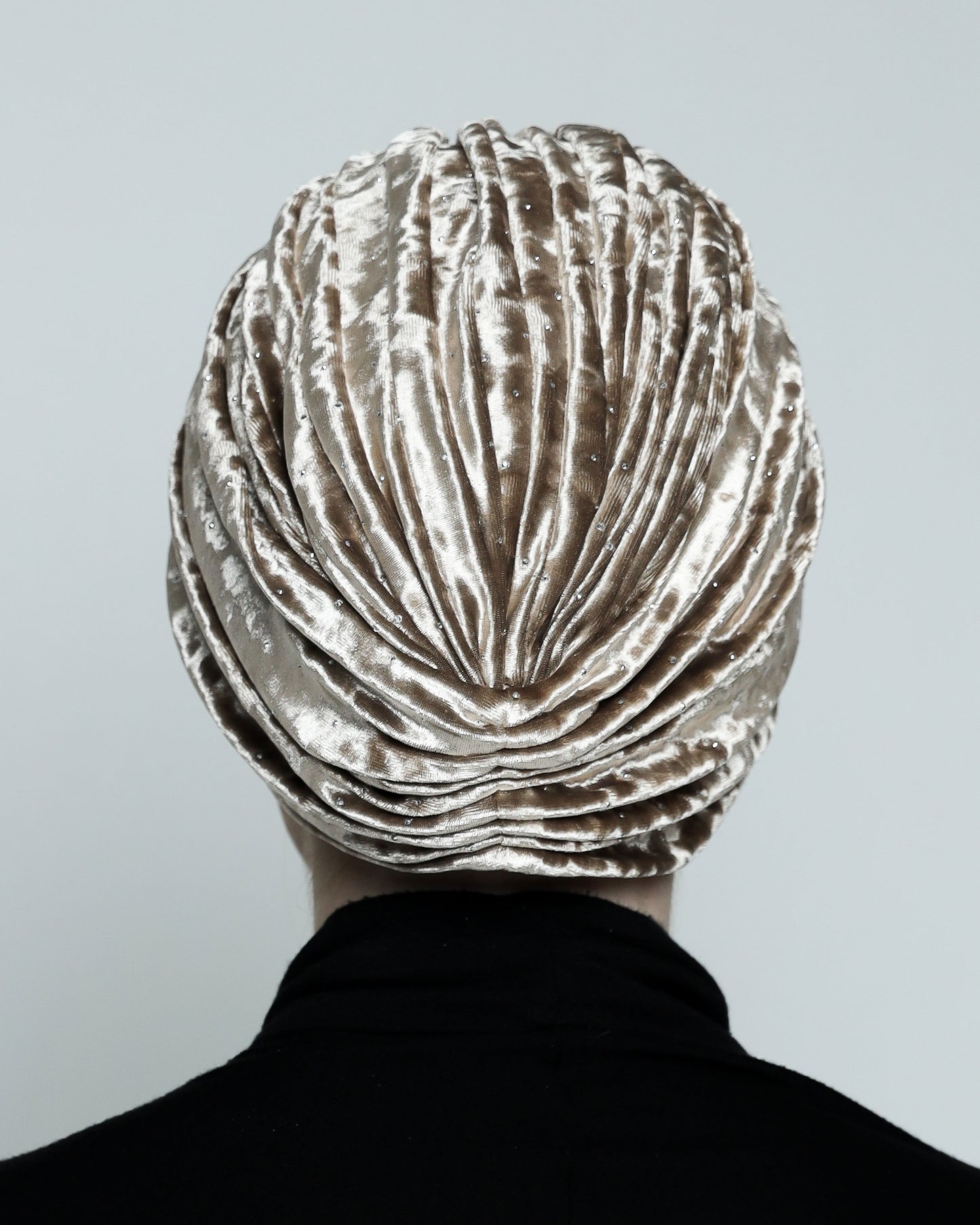 Gathering Glam Velvet Turban