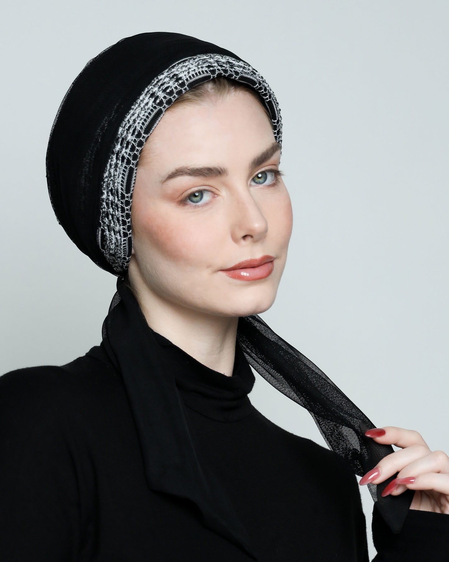 Multi-way BW Knitting Turban