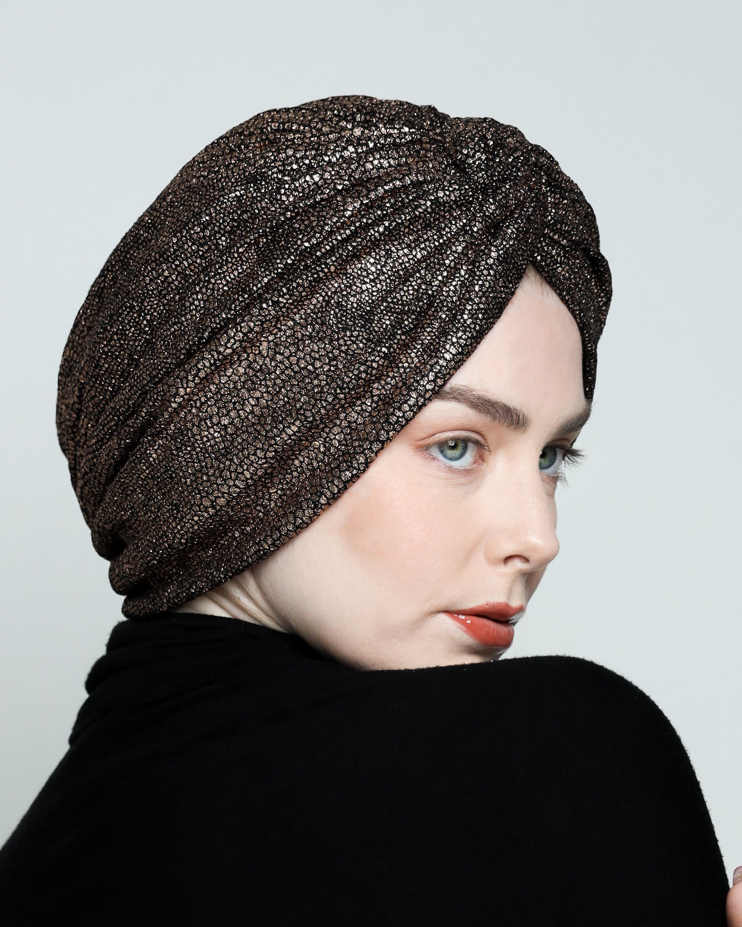 Metallic golden rose Turban