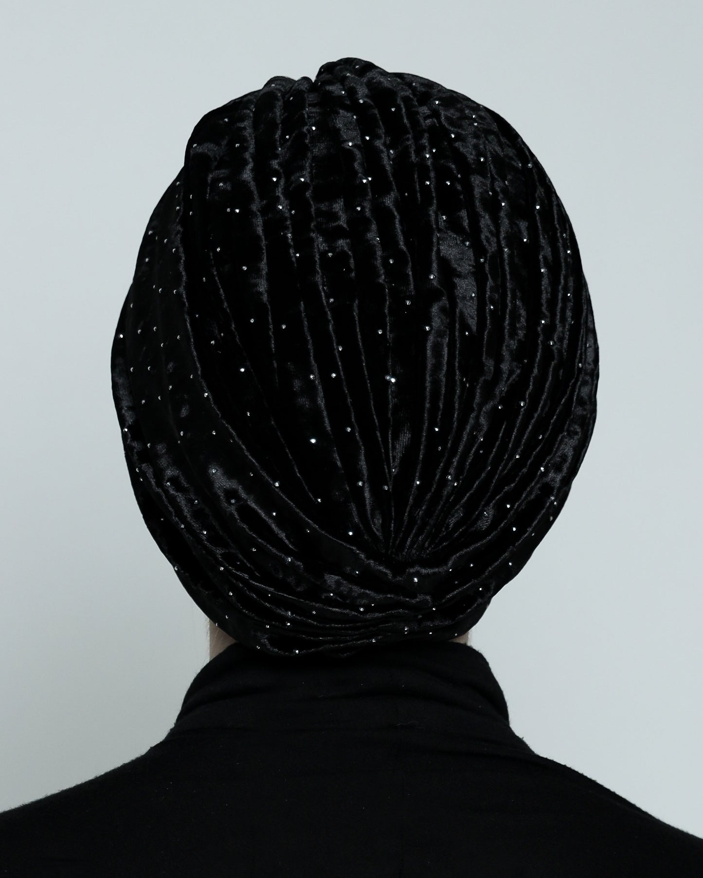 Gathering Glam Velvet Turban