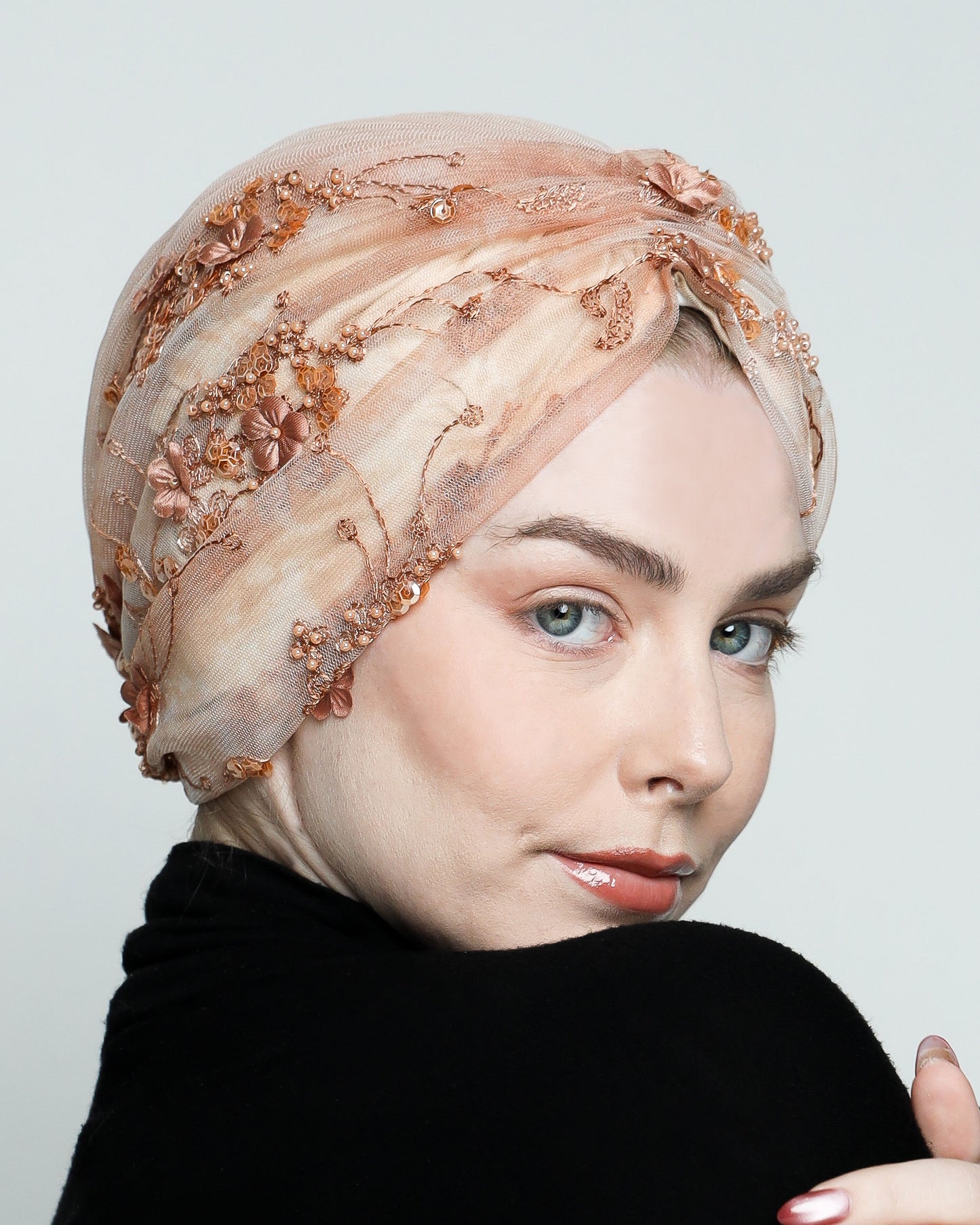Beading Flowers Turban 01