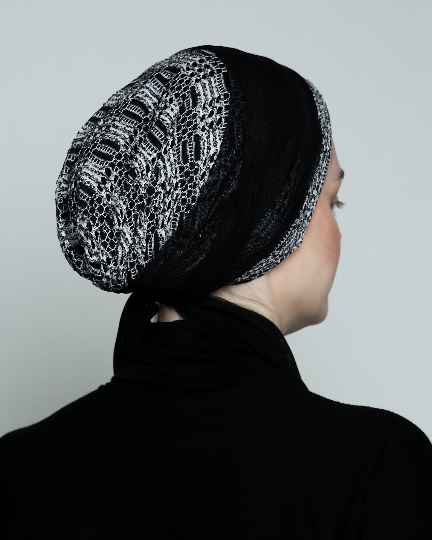 Multi-way BW Knitting Turban