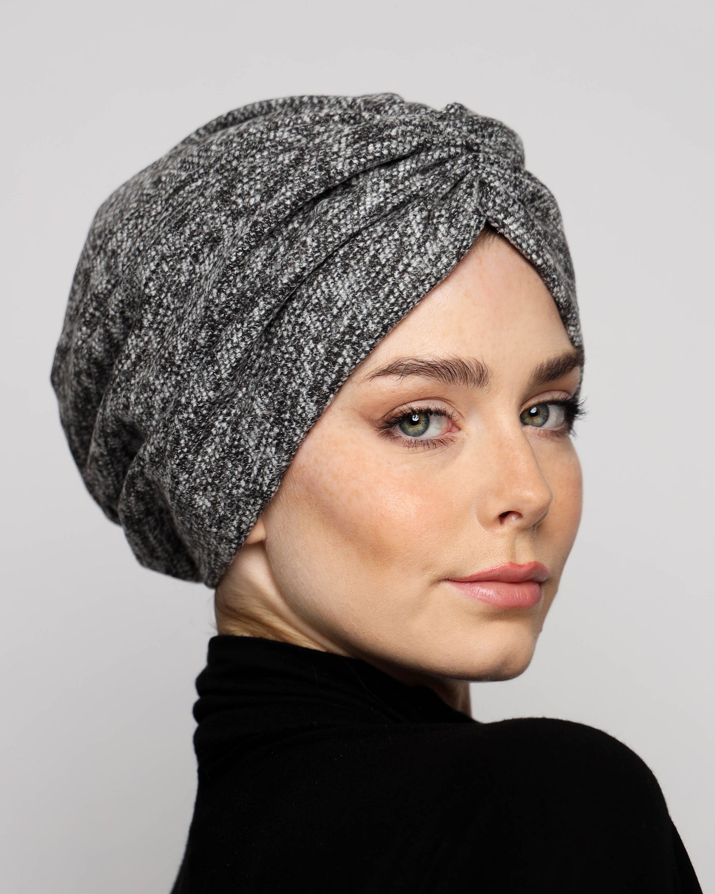Gray Gathering Wool Turban