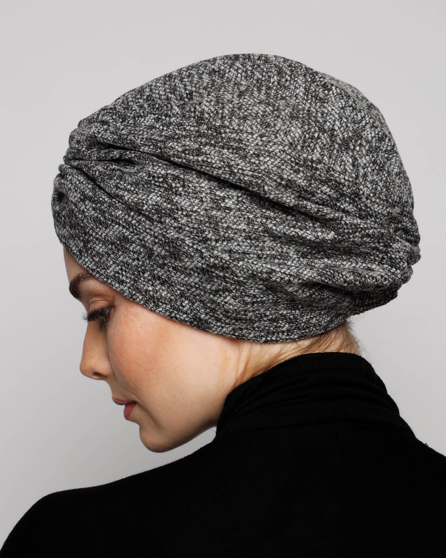 Gray Gathering Wool Turban
