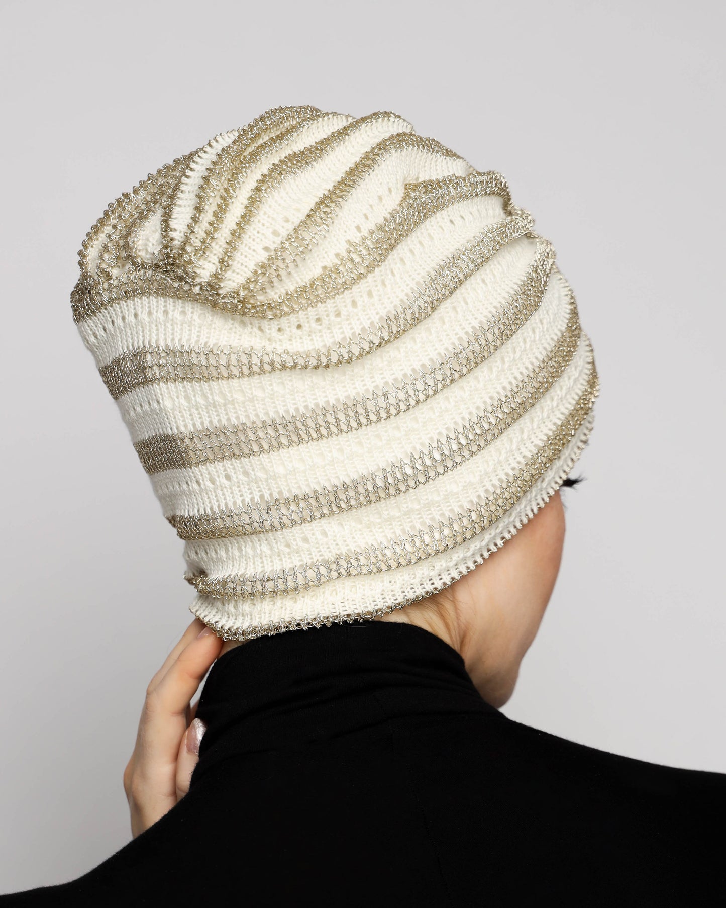 Golden off-white knitting Turban