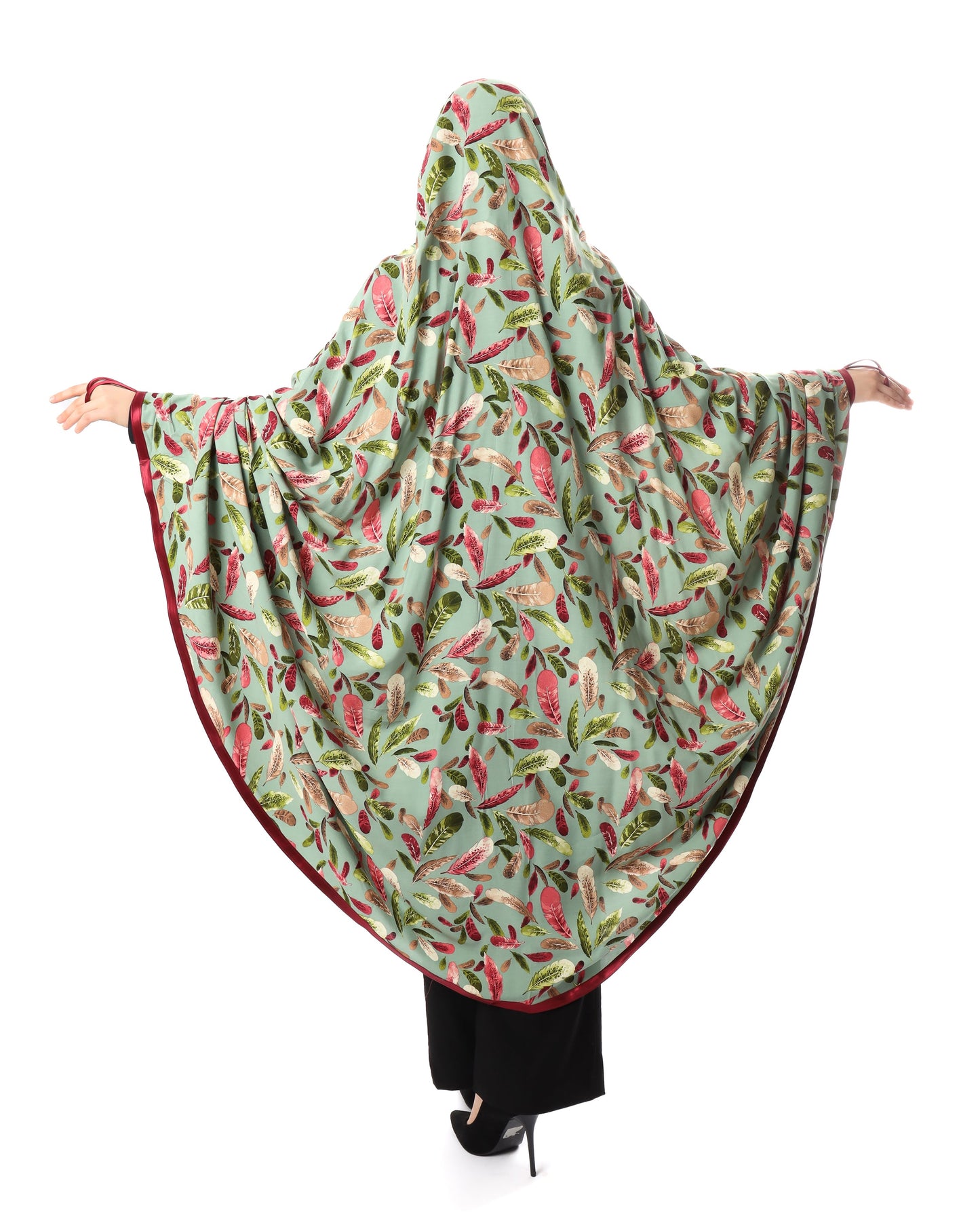 Feathers Praying Hijab Gift Box